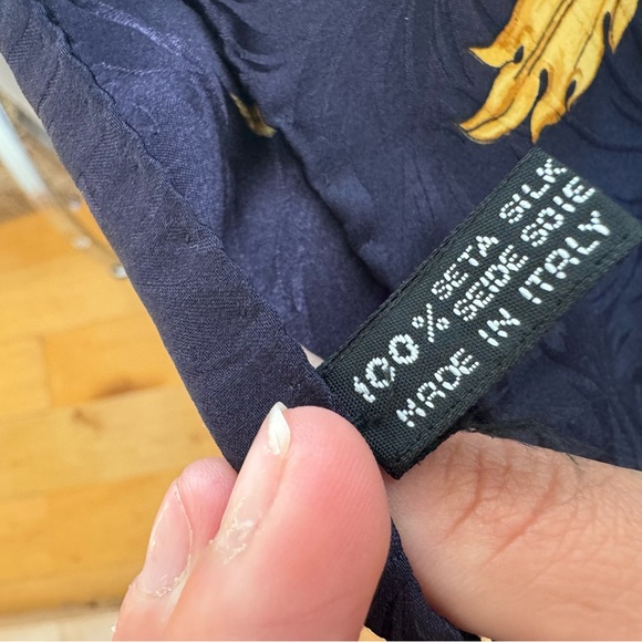 Vintage 100% Silk Gold Scarf from Italy - Picture 3 of 4